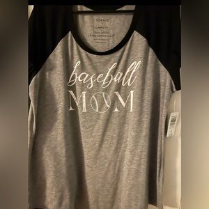 Torrid baseball top size 1x